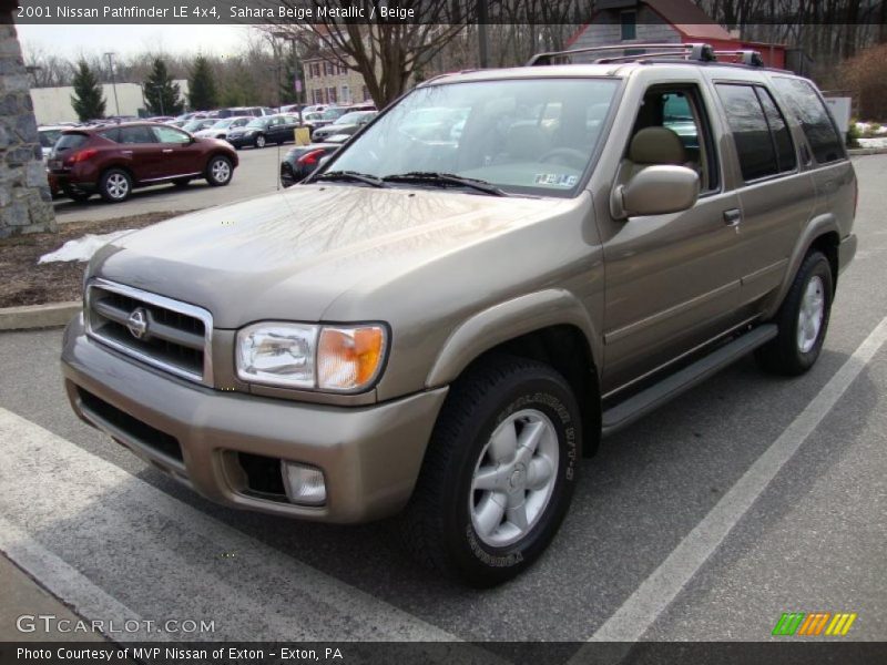 Sahara Beige Metallic / Beige 2001 Nissan Pathfinder LE 4x4