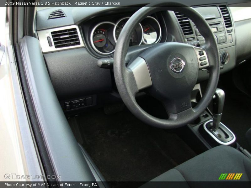 Magnetic Gray / Charcoal 2009 Nissan Versa 1.8 S Hatchback