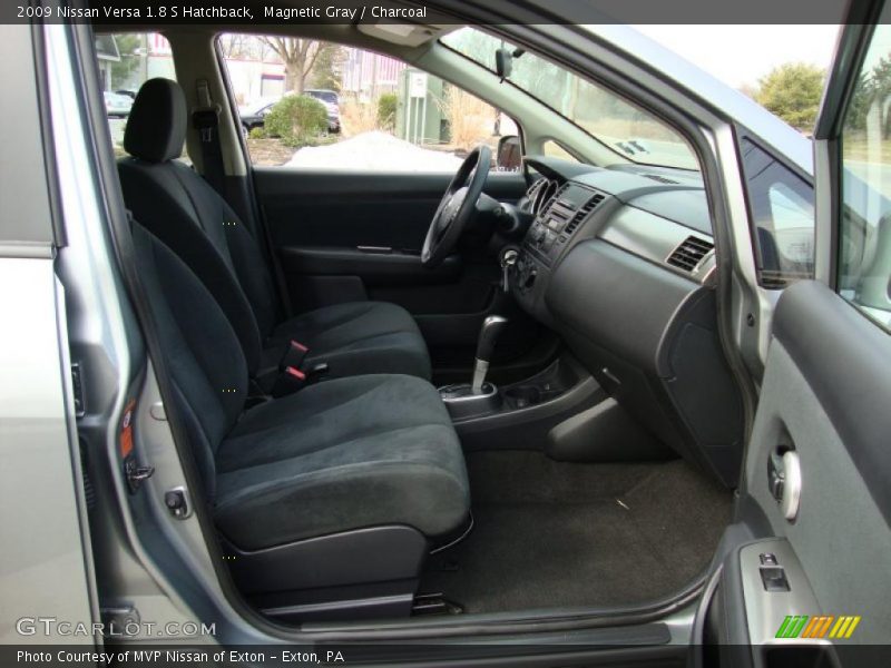 Magnetic Gray / Charcoal 2009 Nissan Versa 1.8 S Hatchback