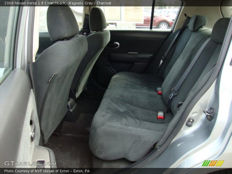 Magnetic Gray / Charcoal 2009 Nissan Versa 1.8 S Hatchback