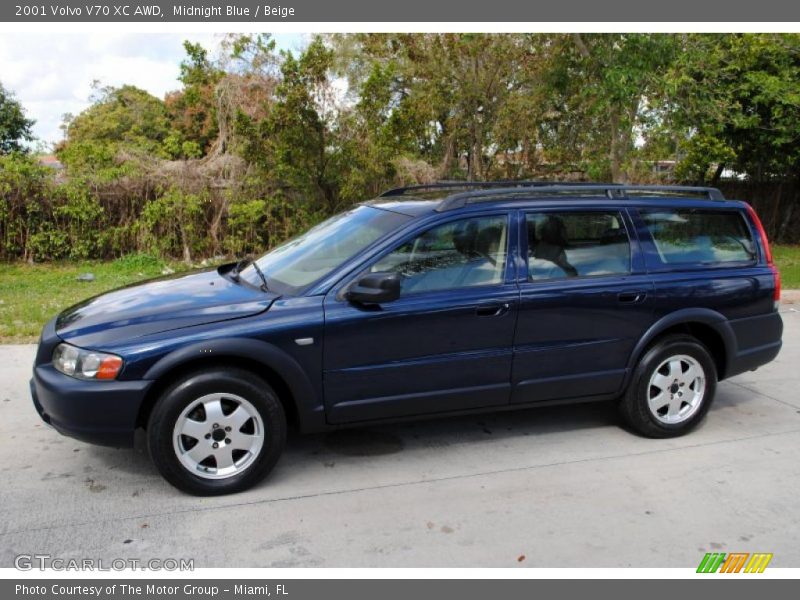 Midnight Blue / Beige 2001 Volvo V70 XC AWD