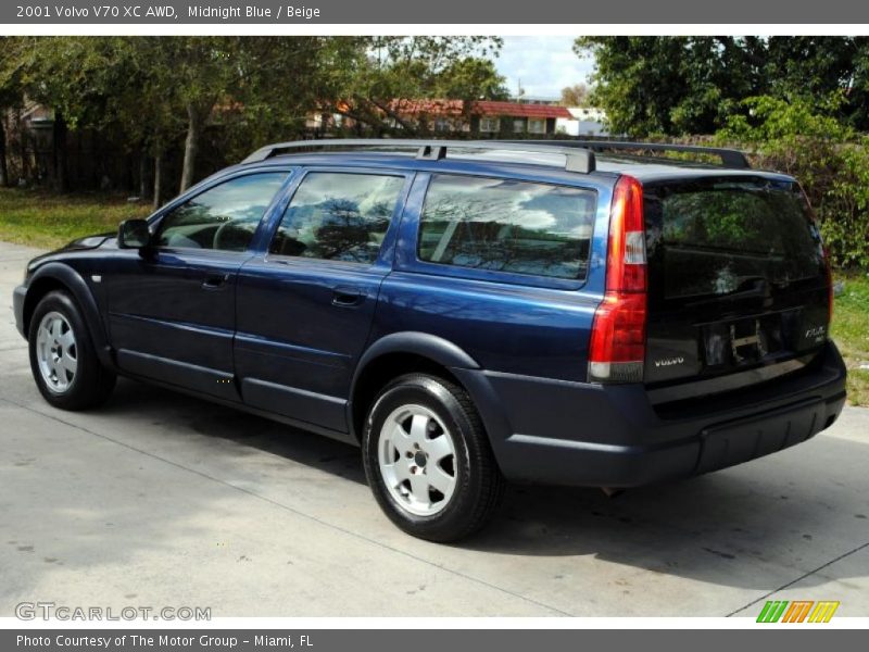 Midnight Blue / Beige 2001 Volvo V70 XC AWD