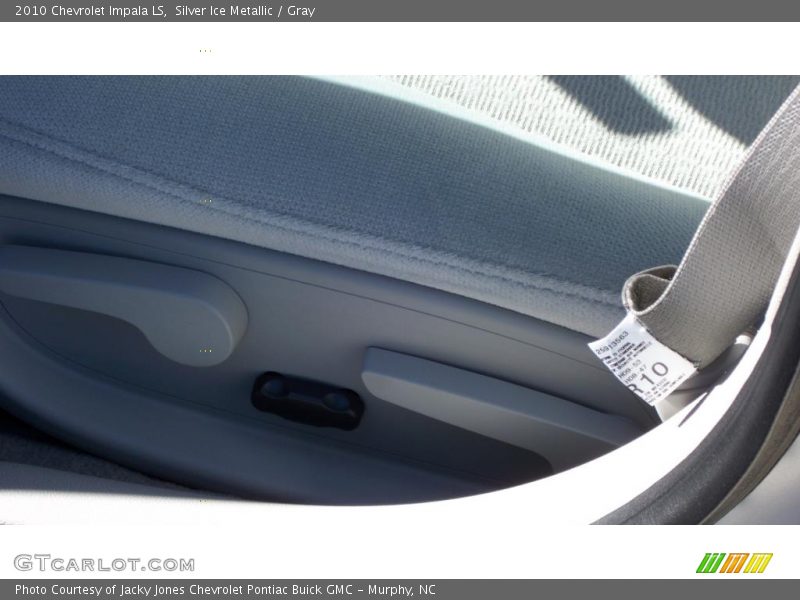 Silver Ice Metallic / Gray 2010 Chevrolet Impala LS