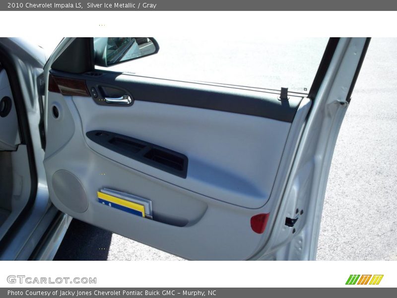 Silver Ice Metallic / Gray 2010 Chevrolet Impala LS