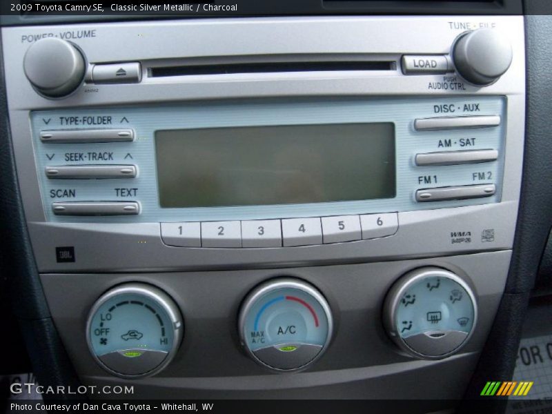 Classic Silver Metallic / Charcoal 2009 Toyota Camry SE