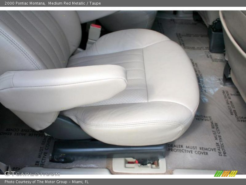 Medium Red Metallic / Taupe 2000 Pontiac Montana