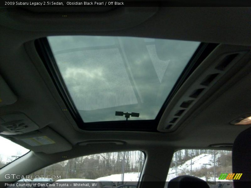 Obsidian Black Pearl / Off Black 2009 Subaru Legacy 2.5i Sedan