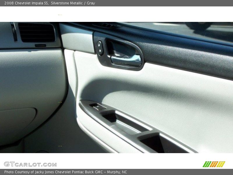 Silverstone Metallic / Gray 2008 Chevrolet Impala SS