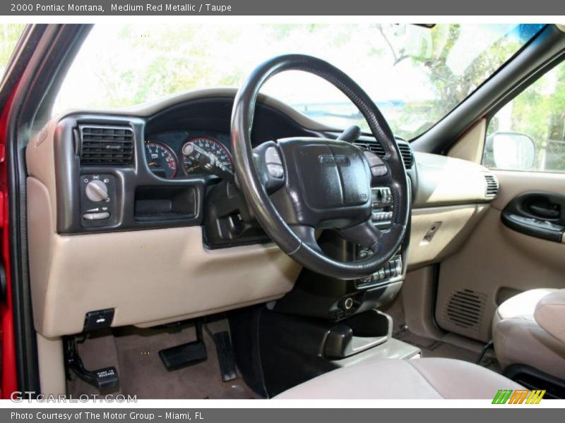 Medium Red Metallic / Taupe 2000 Pontiac Montana
