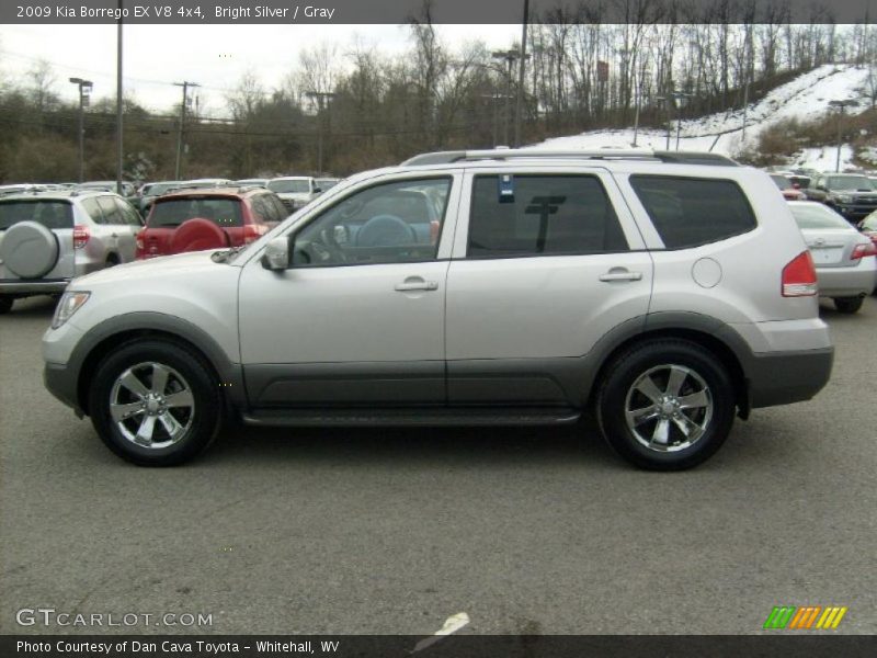 Bright Silver / Gray 2009 Kia Borrego EX V8 4x4