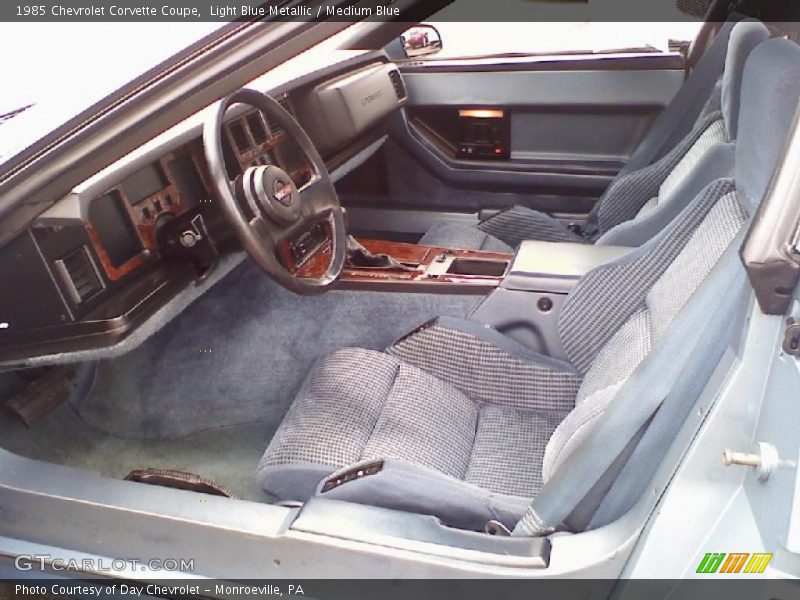 Light Blue Metallic / Medium Blue 1985 Chevrolet Corvette Coupe