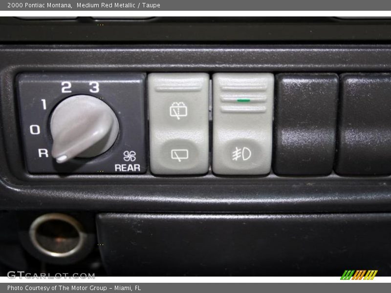 Medium Red Metallic / Taupe 2000 Pontiac Montana