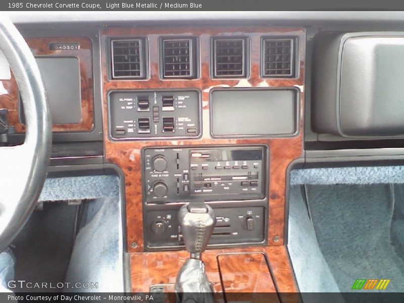 Light Blue Metallic / Medium Blue 1985 Chevrolet Corvette Coupe