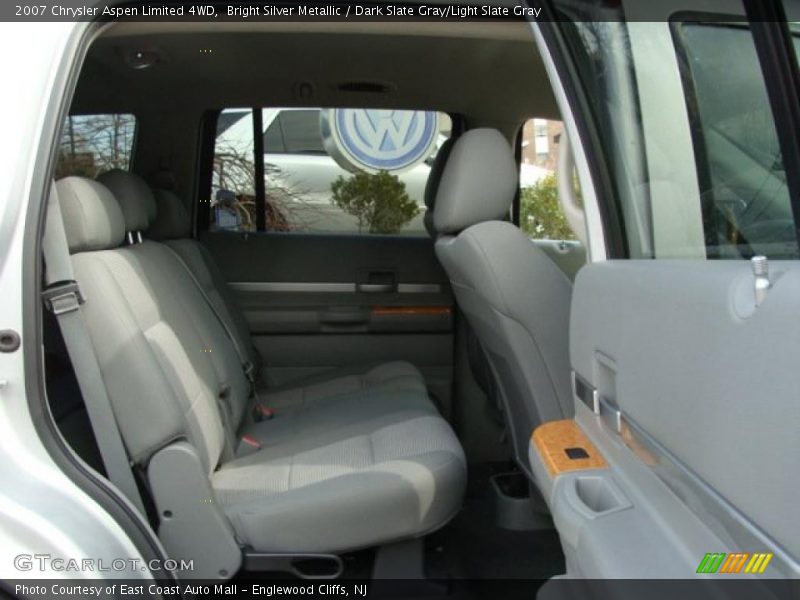 Bright Silver Metallic / Dark Slate Gray/Light Slate Gray 2007 Chrysler Aspen Limited 4WD