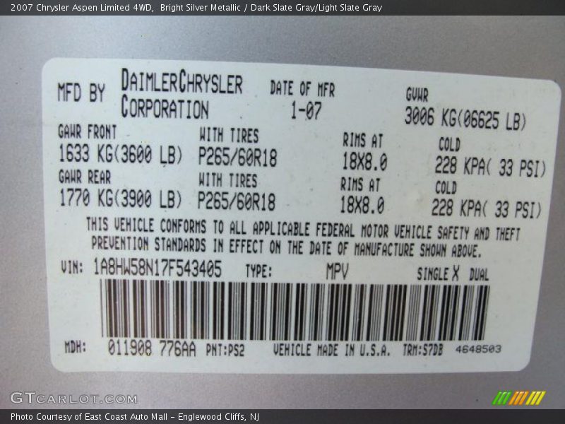 Bright Silver Metallic / Dark Slate Gray/Light Slate Gray 2007 Chrysler Aspen Limited 4WD