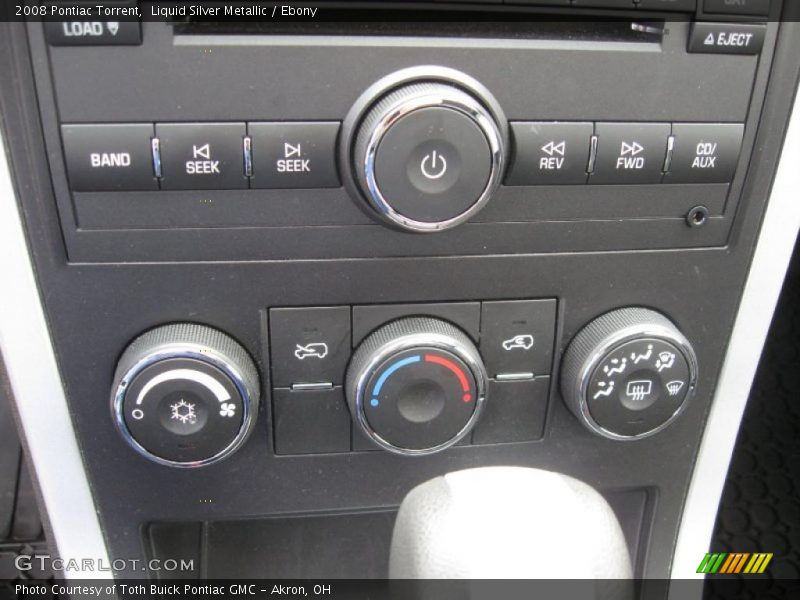 Liquid Silver Metallic / Ebony 2008 Pontiac Torrent
