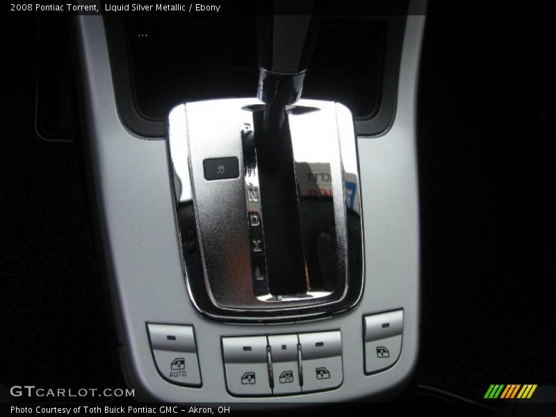 Liquid Silver Metallic / Ebony 2008 Pontiac Torrent