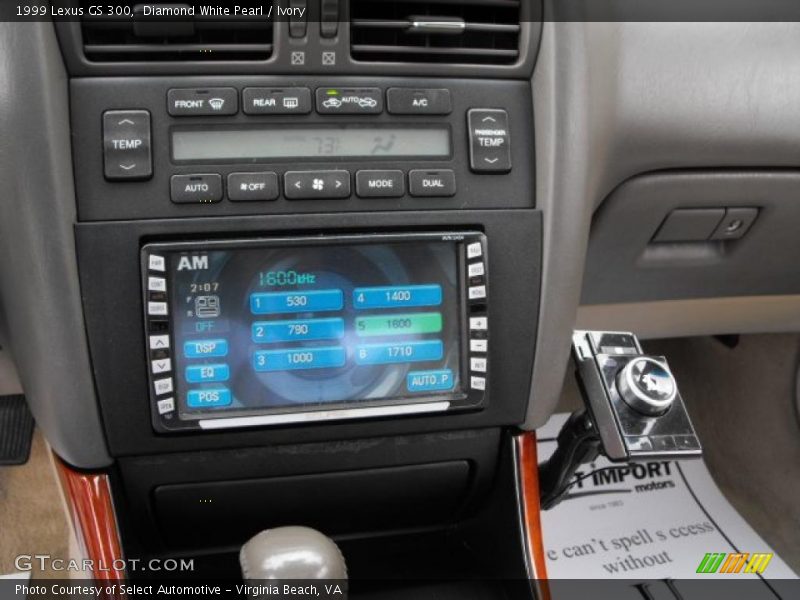 Diamond White Pearl / Ivory 1999 Lexus GS 300