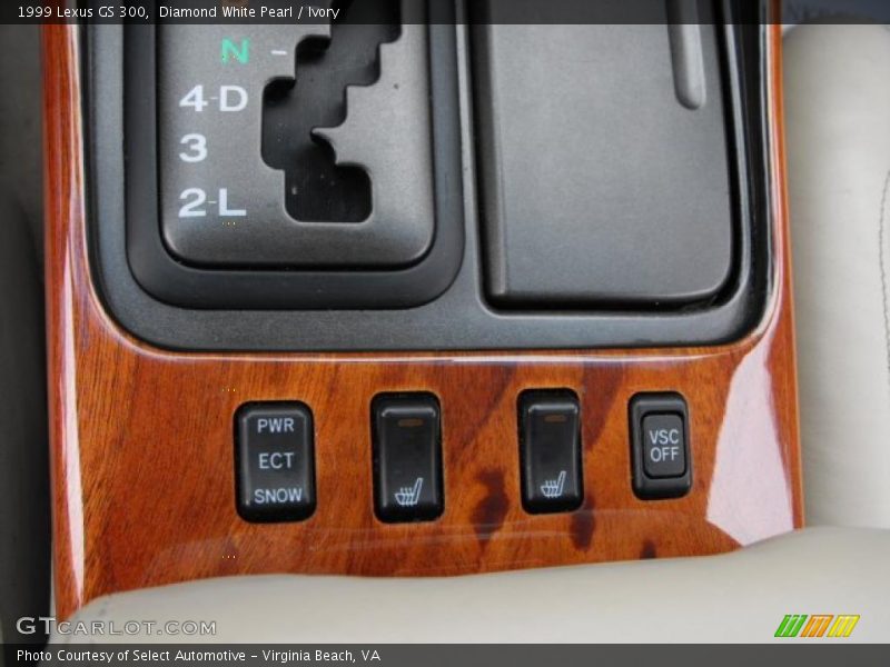 Diamond White Pearl / Ivory 1999 Lexus GS 300