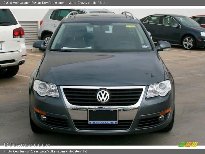 Island Gray Metallic / Black 2010 Volkswagen Passat Komfort Wagon