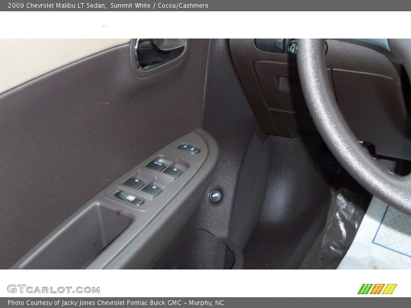 Summit White / Cocoa/Cashmere 2009 Chevrolet Malibu LT Sedan