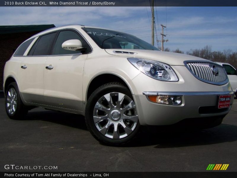 White Diamond Tricoat / Ebony/Ebony 2010 Buick Enclave CXL