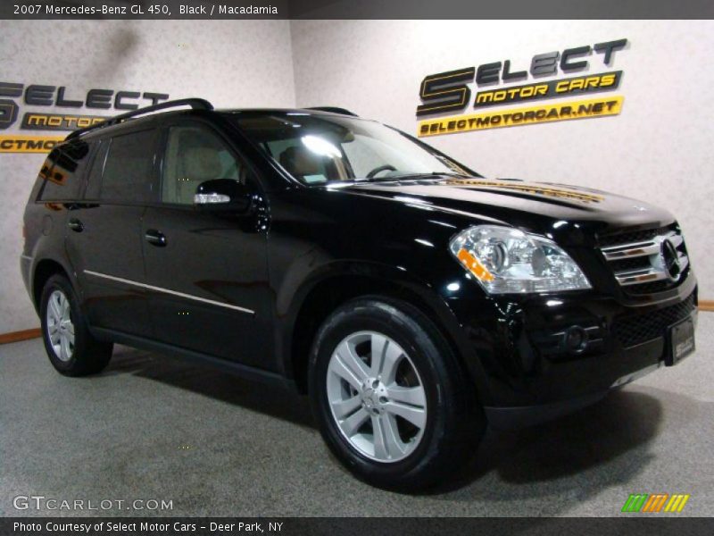 Black / Macadamia 2007 Mercedes-Benz GL 450