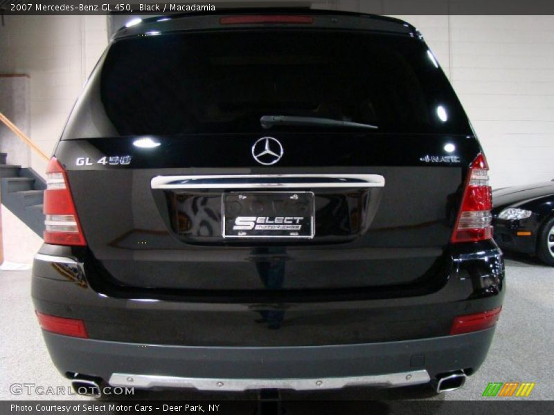 Black / Macadamia 2007 Mercedes-Benz GL 450