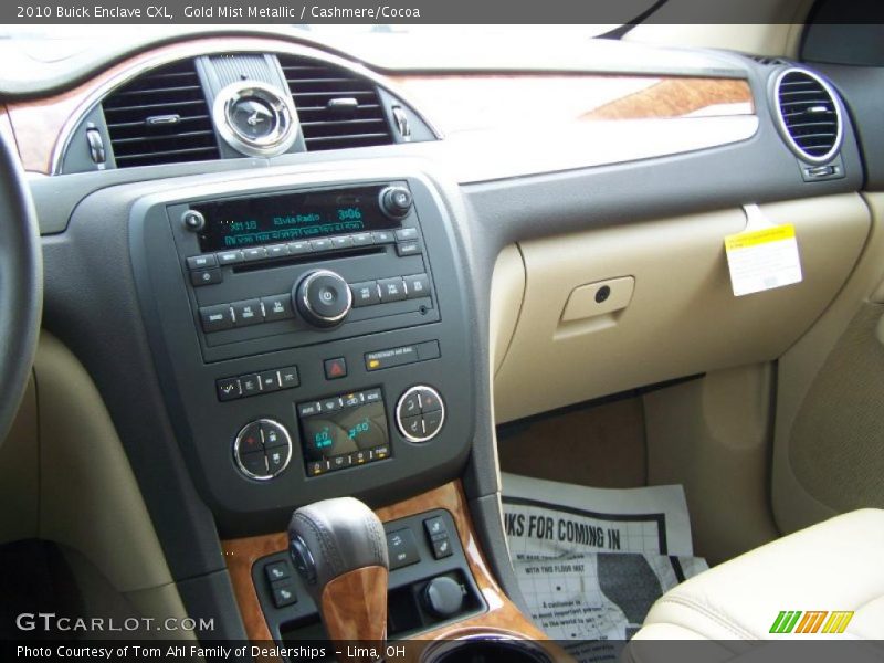 Gold Mist Metallic / Cashmere/Cocoa 2010 Buick Enclave CXL