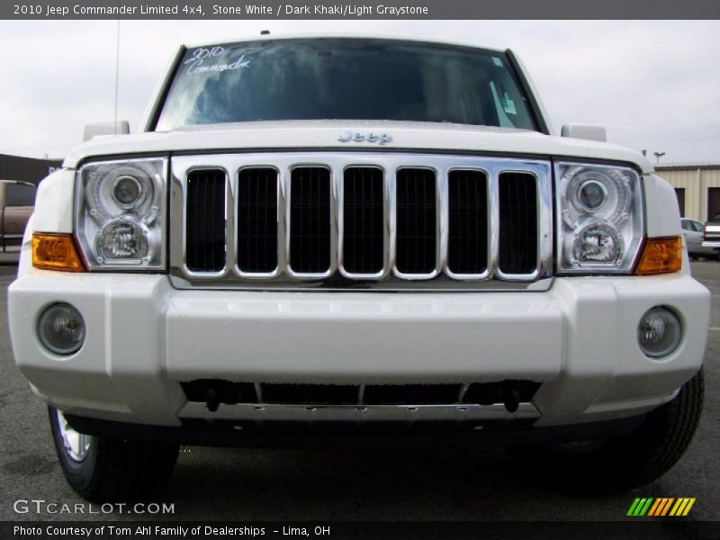 Stone White / Dark Khaki/Light Graystone 2010 Jeep Commander Limited 4x4