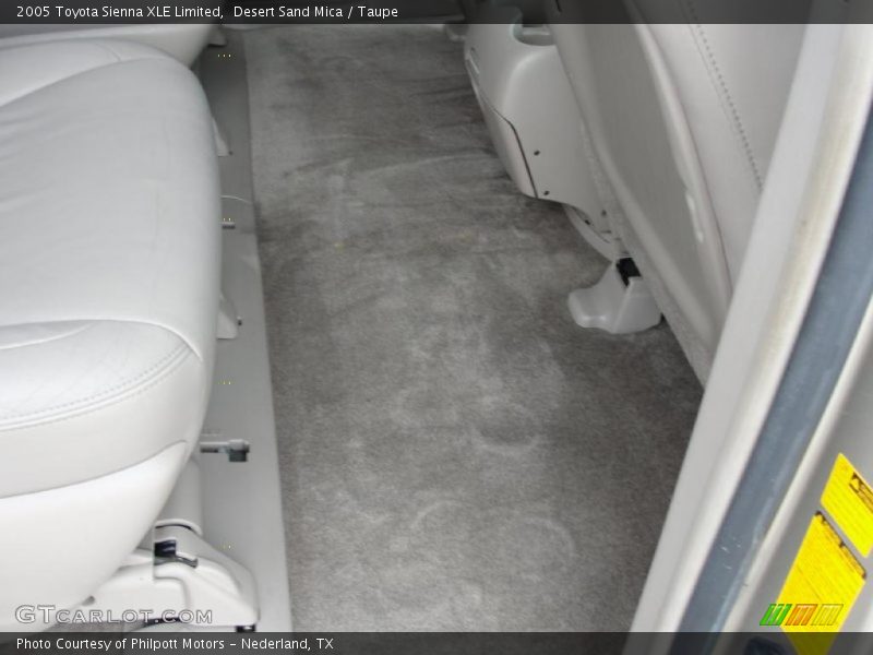 Desert Sand Mica / Taupe 2005 Toyota Sienna XLE Limited