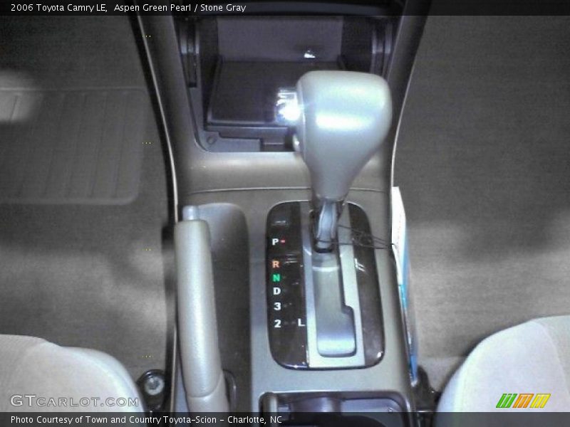 Aspen Green Pearl / Stone Gray 2006 Toyota Camry LE