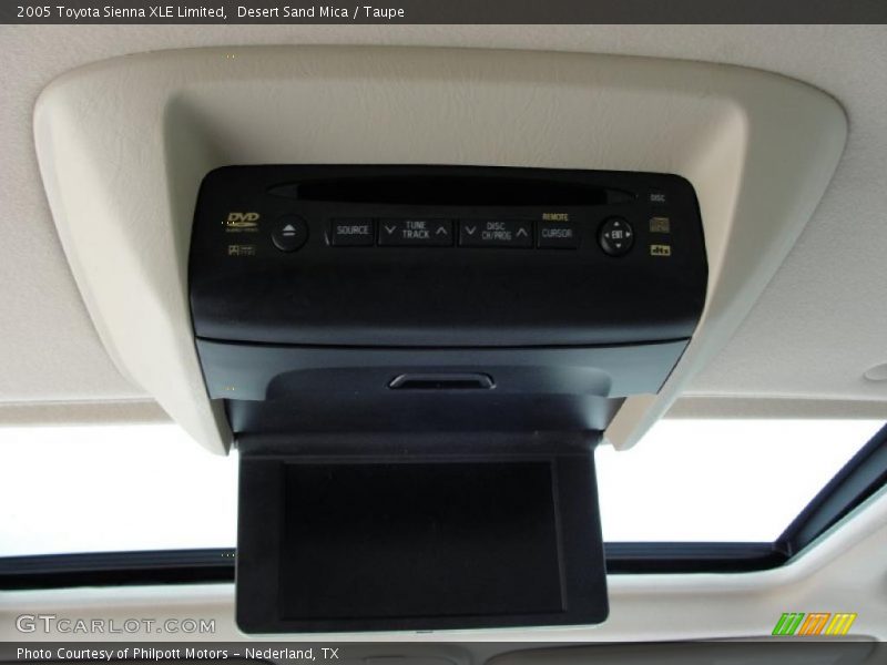 Desert Sand Mica / Taupe 2005 Toyota Sienna XLE Limited