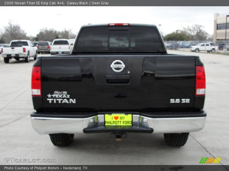 Galaxy Black / Steel Gray 2006 Nissan Titan SE King Cab 4x4