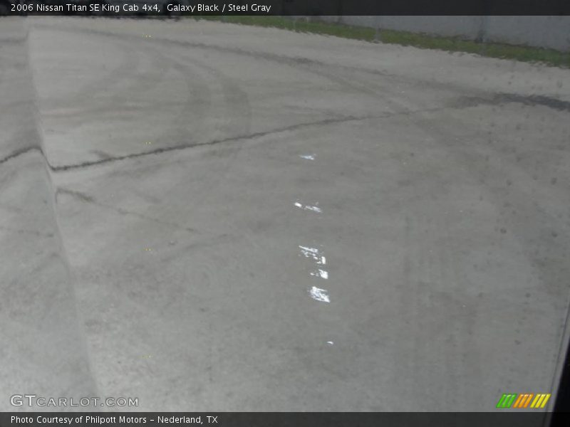 Galaxy Black / Steel Gray 2006 Nissan Titan SE King Cab 4x4