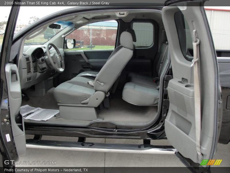 Galaxy Black / Steel Gray 2006 Nissan Titan SE King Cab 4x4
