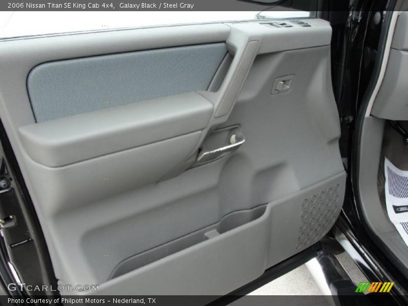 Galaxy Black / Steel Gray 2006 Nissan Titan SE King Cab 4x4