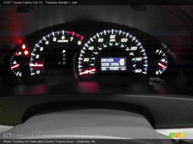 Titanium Metallic / Ash 2007 Toyota Camry XLE V6