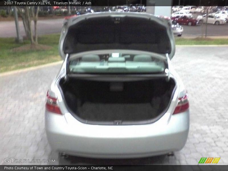 Titanium Metallic / Ash 2007 Toyota Camry XLE V6