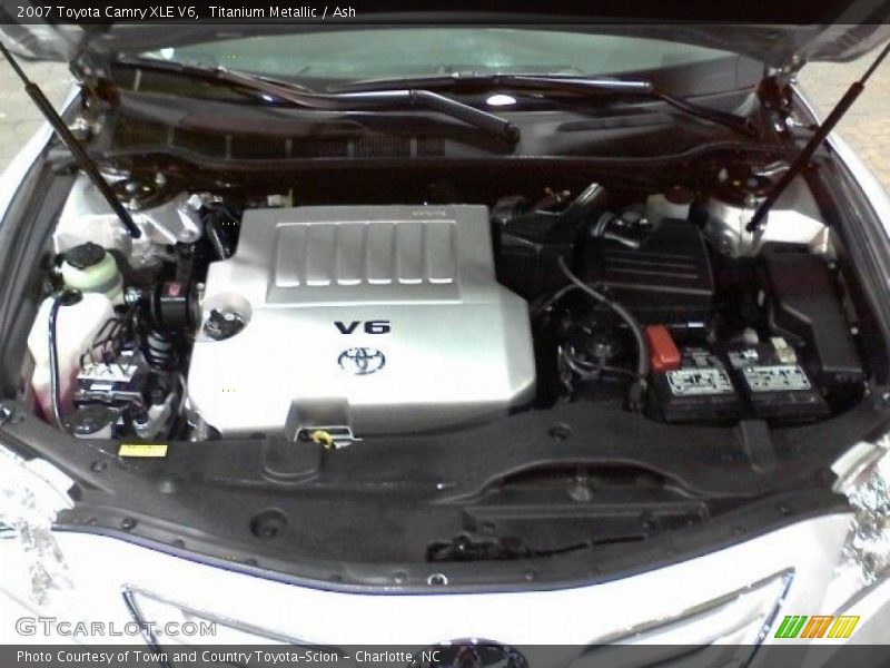 Titanium Metallic / Ash 2007 Toyota Camry XLE V6