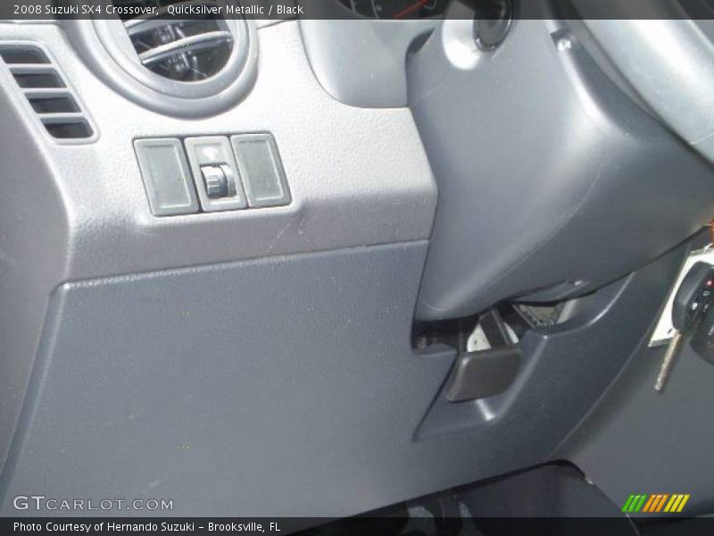 Quicksilver Metallic / Black 2008 Suzuki SX4 Crossover