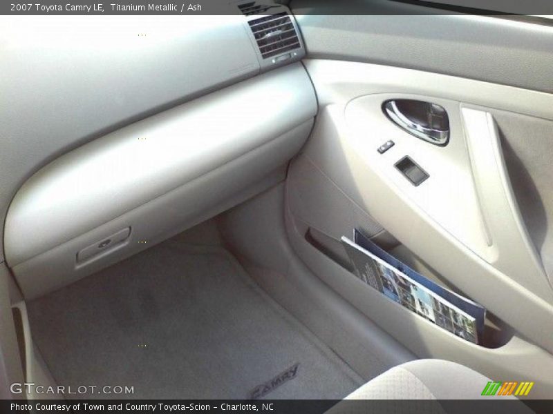 Titanium Metallic / Ash 2007 Toyota Camry LE