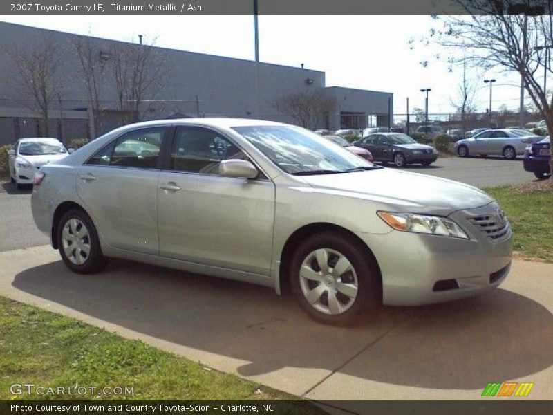 Titanium Metallic / Ash 2007 Toyota Camry LE