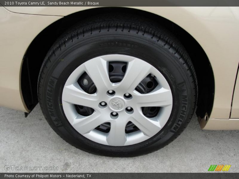 Sandy Beach Metallic / Bisque 2010 Toyota Camry LE