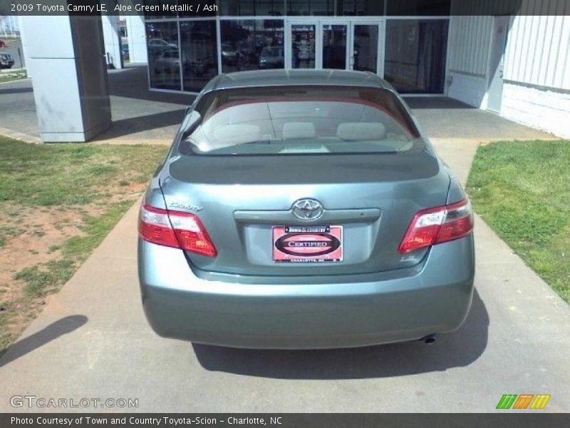 Aloe Green Metallic / Ash 2009 Toyota Camry LE