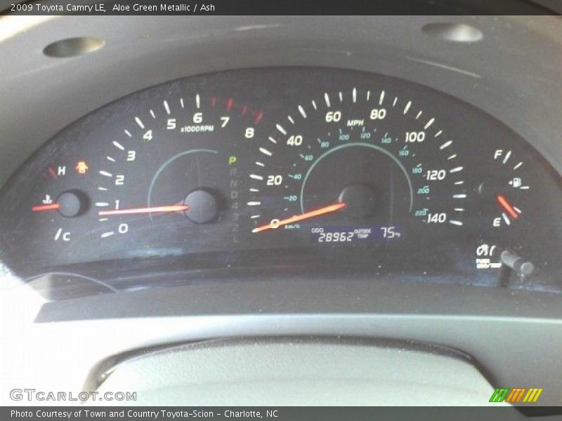 Aloe Green Metallic / Ash 2009 Toyota Camry LE