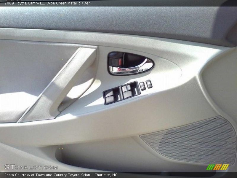 Aloe Green Metallic / Ash 2009 Toyota Camry LE