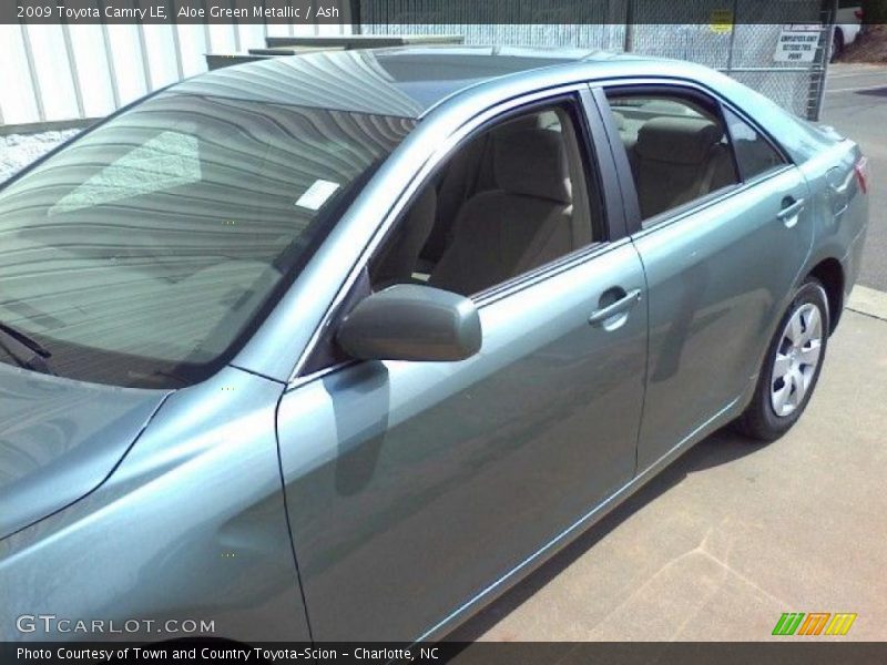 Aloe Green Metallic / Ash 2009 Toyota Camry LE