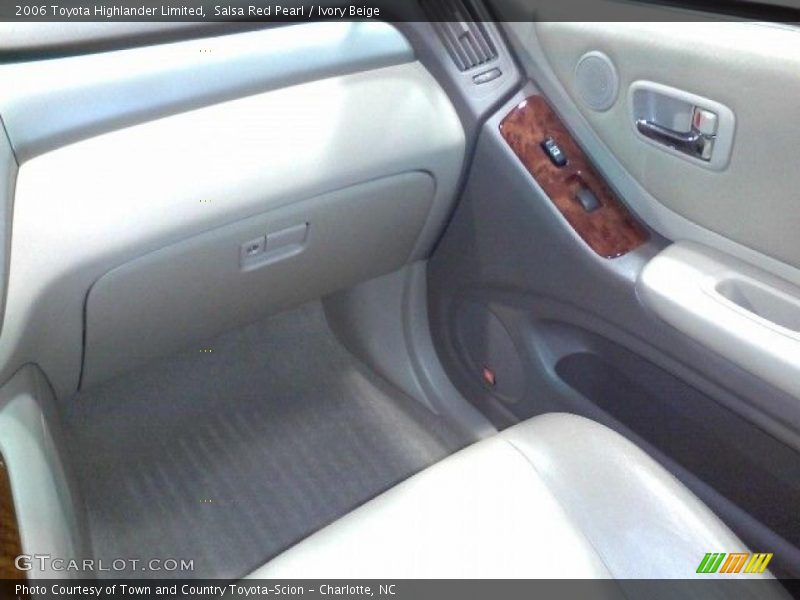 Salsa Red Pearl / Ivory Beige 2006 Toyota Highlander Limited