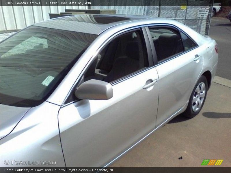 Classic Silver Metallic / Ash 2009 Toyota Camry LE